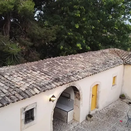 Zottopera Otel 3*