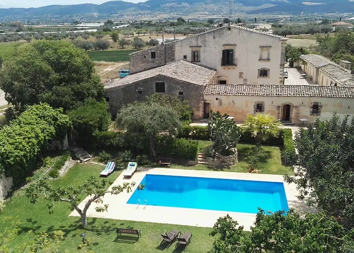 Zottopera Hotel 3*