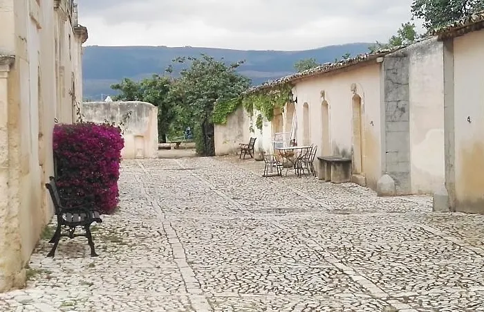 Zottopera Hotel