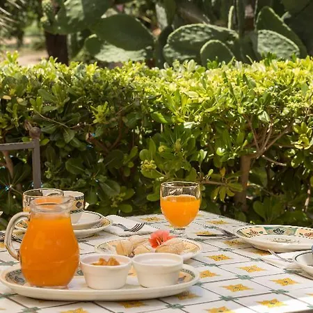 Hotel Zottopera 3*